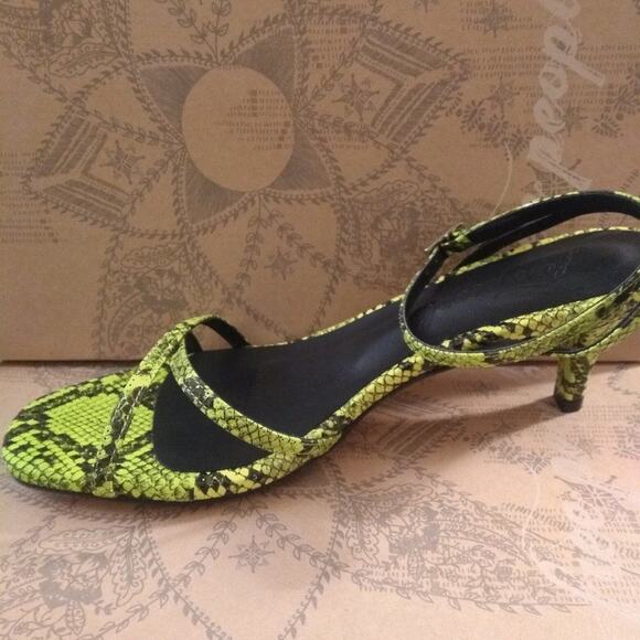 Free People Salina Neon Lime Snake Heels US9 - Picture 2 of 7